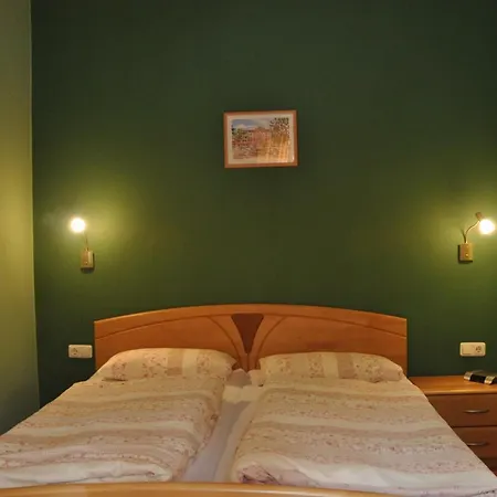 Appartement Haus-ina *